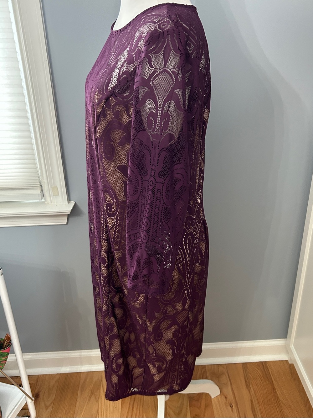 NWT Adrianna Papell Allover Lace Sheath Dress Berry Purple Nordstrom Size 16 - Picture 4 of 10